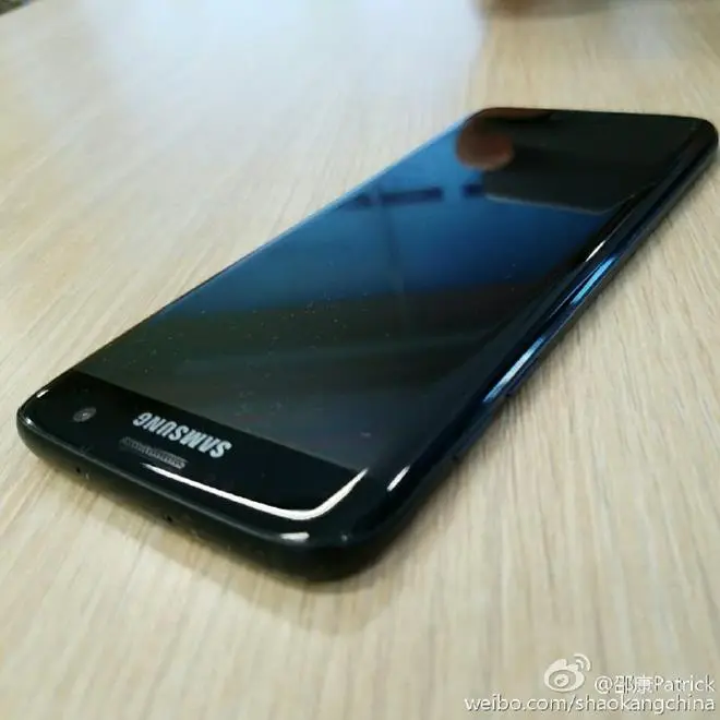 s7-edge-glossy-black-9 Copy