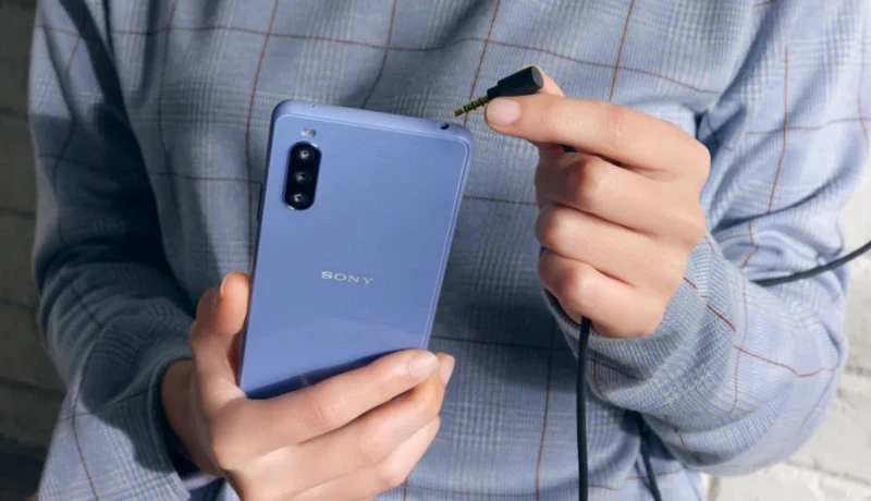 Sony nie zapomina o smartfonach. Xperia 10 III to średniak z wodoszczelną obudową, dobrym audio i 5G