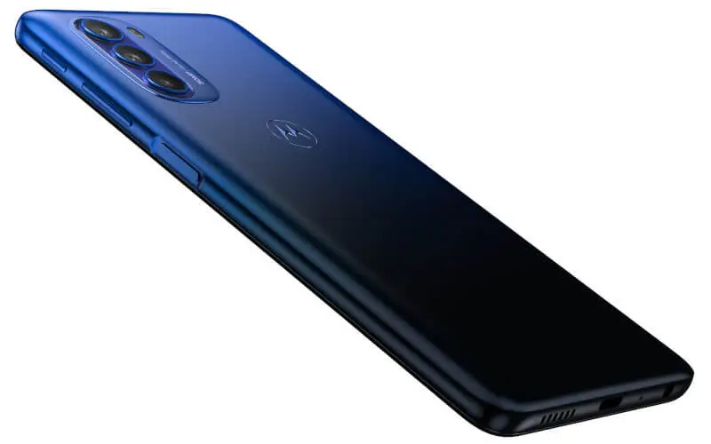 Motorola moto g51 5G już w sprzedaży. Niezłe możliwości w cenie około 1000 złotych