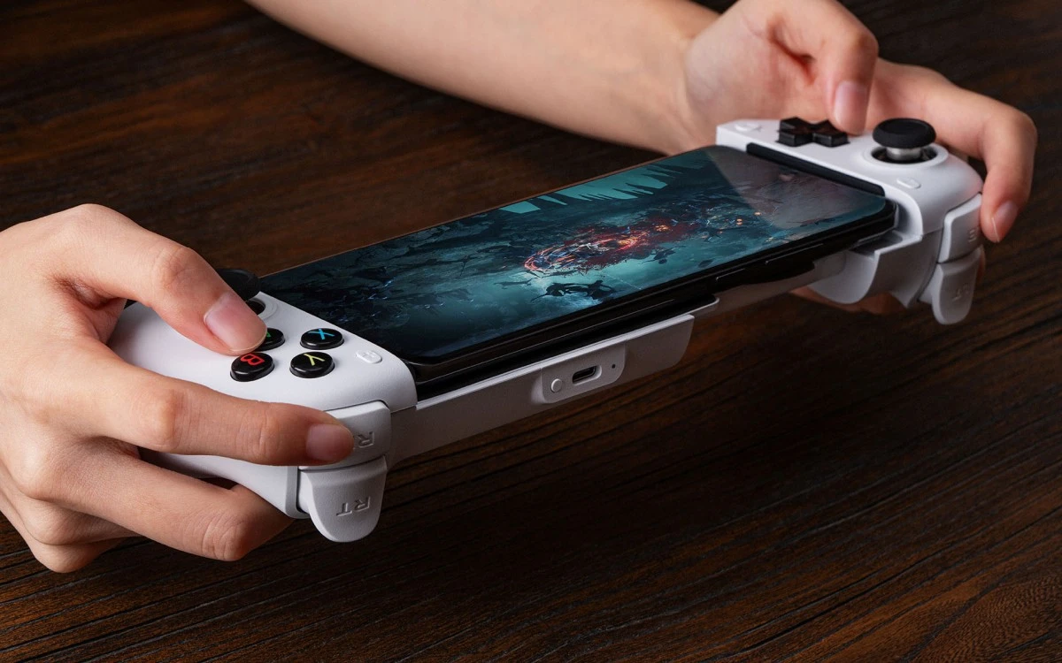 8BitDo pokazało nowy kontroler dla miłośników mobilnego grania