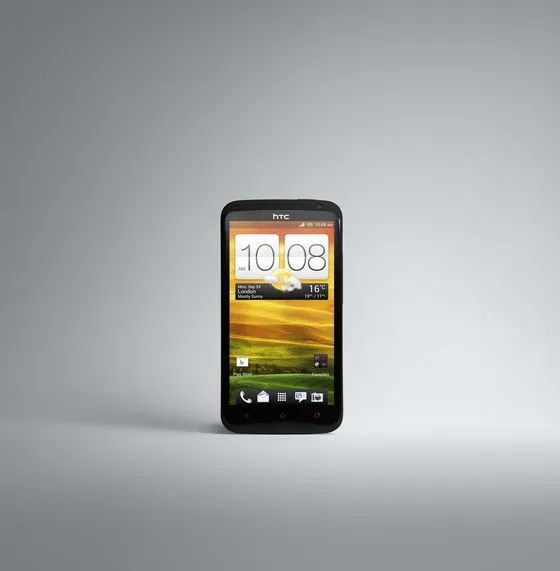 HTC One_X_FRONT