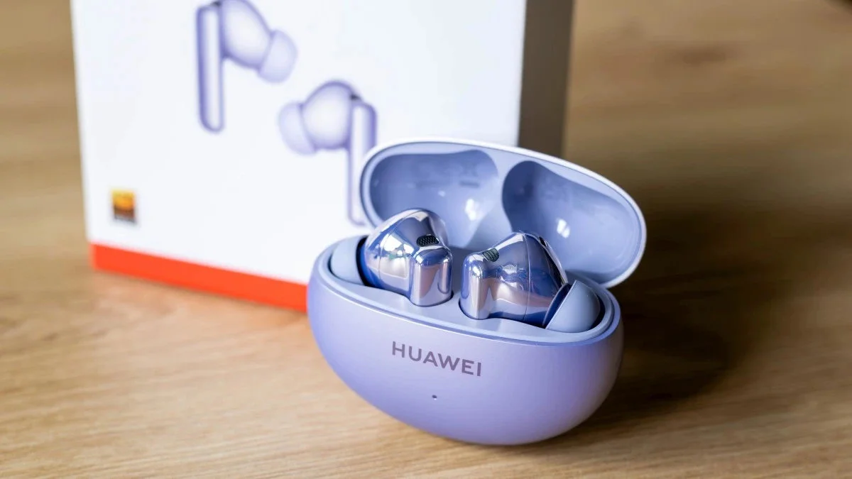 Słuchawki bezprzewodowe Huawei FreeBuds w obniżonej cenie. Dobra okazja