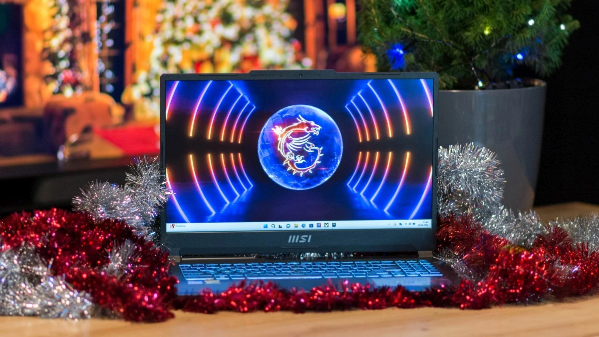 Laptop do gier i pracy? MSI Cyborg 15 A12VE zaskoczył mnie podwójnie