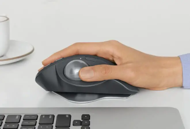 Logitech MX ERGO – nowy bezprzewodowy trackball z regulacją kąta nachylenia