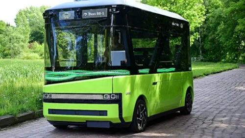 Blees BB-1 to polski autonomiczny minibus. Przejedziesz się nim za darmo