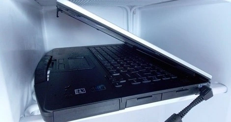 Nachodzi Panasonic CF-54 Toughbook czyli prawdziwy twardziel wśród notebooków