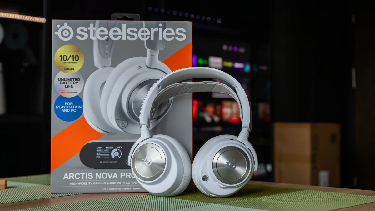 SteelSeries Arctis Nova Pro Wireless