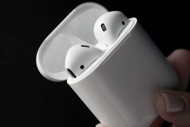 Apple zachęca użytkowników do kupna słuchawek AirPods