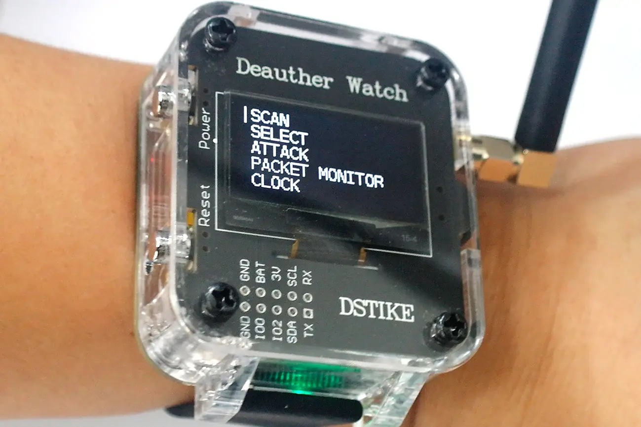 Dstike Deauther Watch