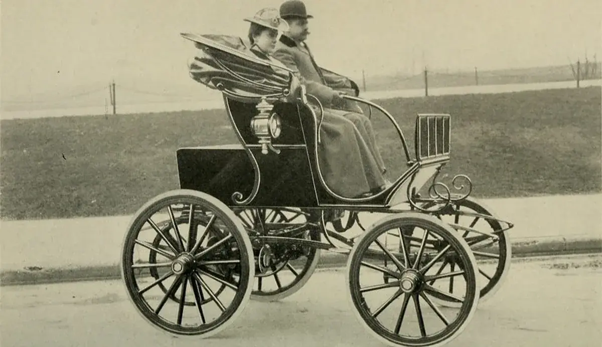 Pionierzy elektrycznej motoryzacji: szkocka karoca i nowojorskie taksówki