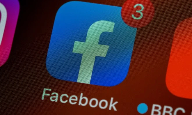 Facebook pozywa twórców rozszerzeń do przeglądarki Chrome