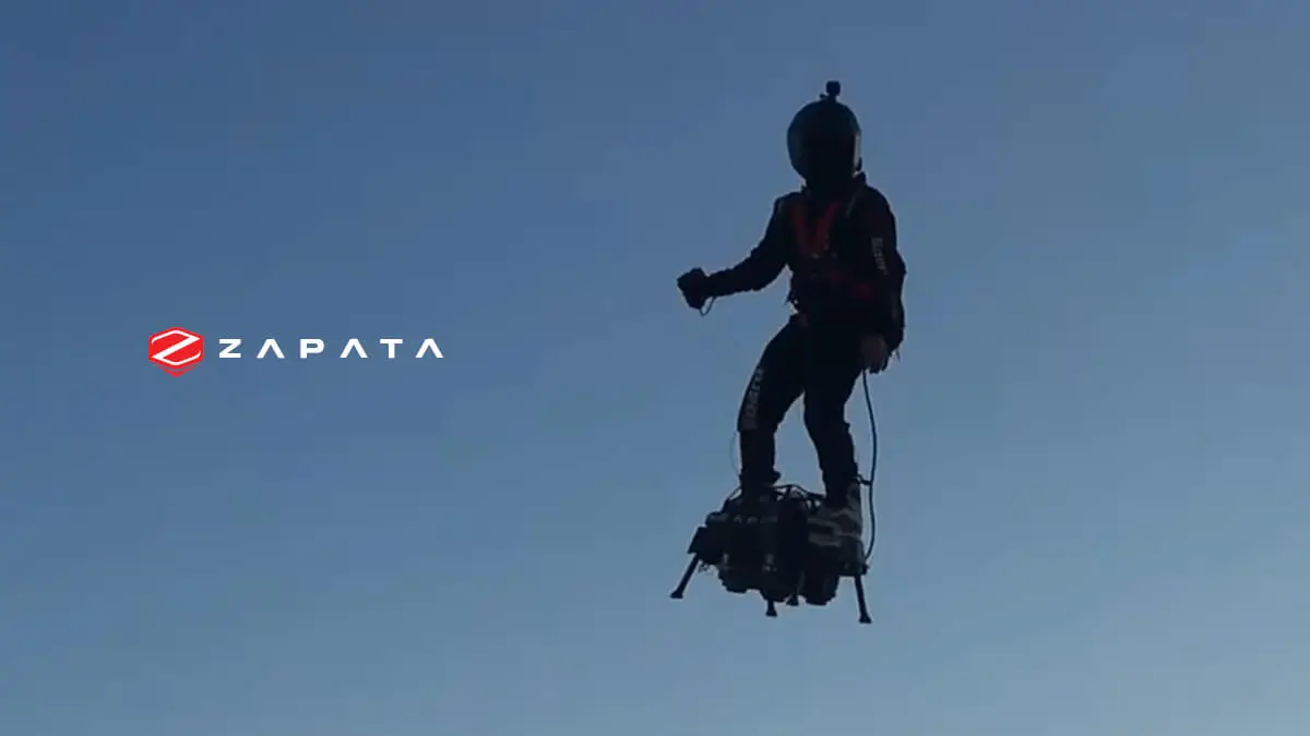 Twórca latającej deski Flyboard Air miał wypadek. Pojazd wpadł z nim do jeziora