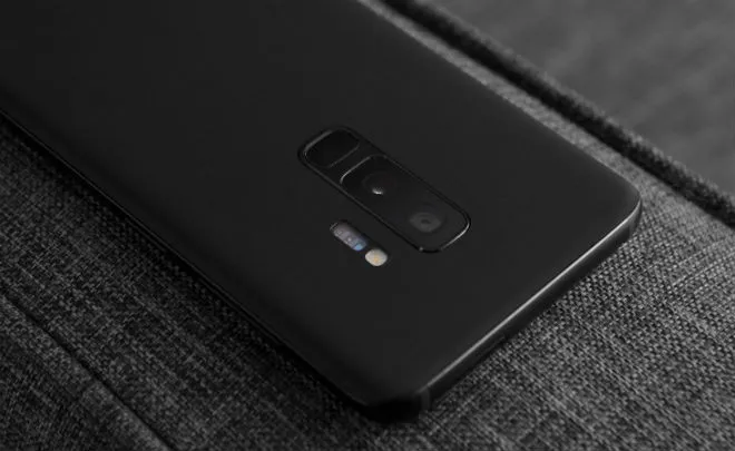 Samsung Galaxy S10 trafia do GeekBench. Szału nie ma