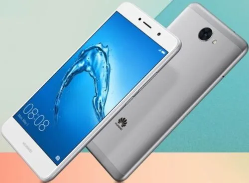 Huawei Nova Lite Plus to kolejny średniak w portfolio Chińczyków