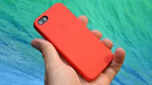 iPhone 7s zaskoczy… czerwienią?