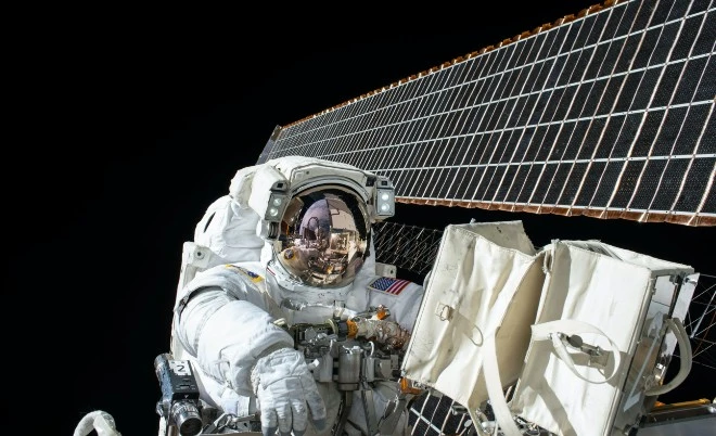 Alarm na ISS – astronauci poczuli zapach palonego plastiku