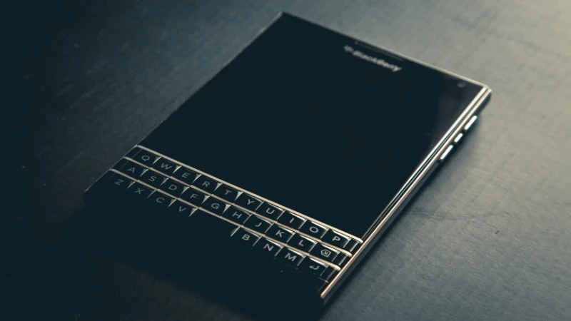 TCL się poddaje. To koniec produkcji smartfonów BlackBerry