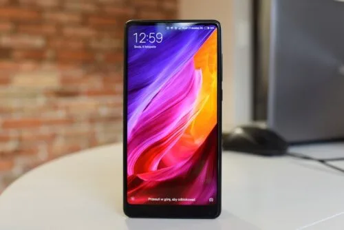 Xiaomi Mi Mix 2 już w sprzedaży. Niestety jest drogo