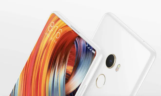 Xiaomi Mi Mix 2 SE trafia do Polski. To smartfon z ceramiczną obudową i 18 karatowym złotem