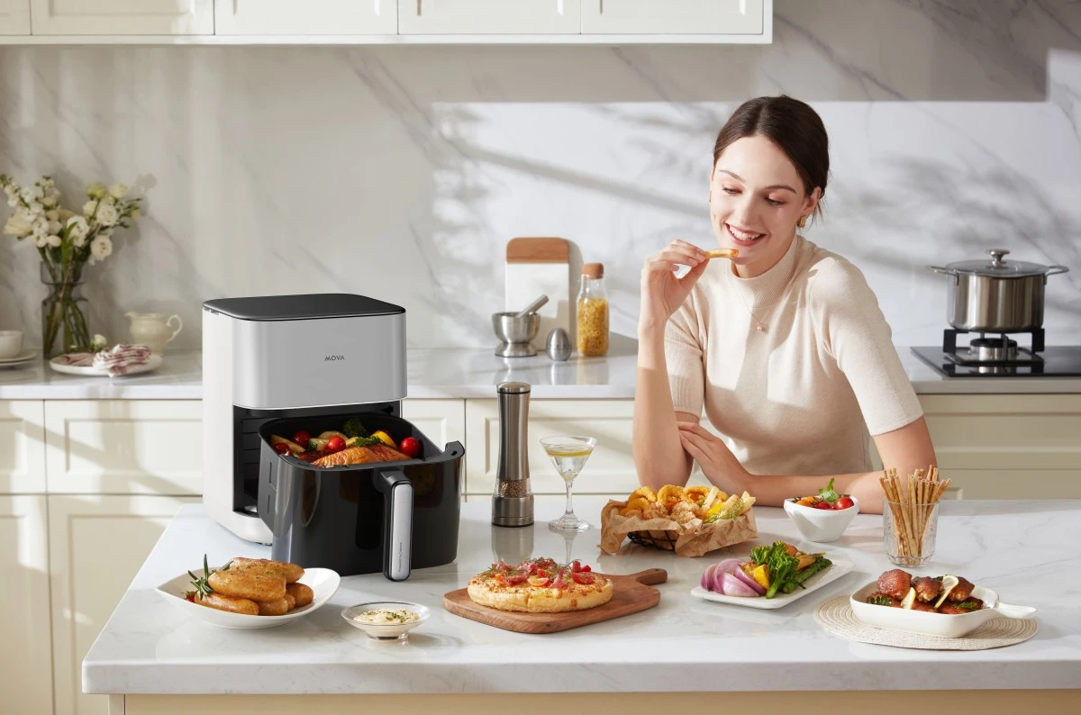 MOVA rozszerza ofertę: Airfryer i zestaw do pielęgnacji zwierząt już dostępne w Polsce