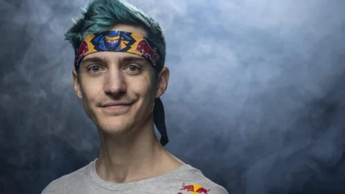 Ninja podobno dostał od EA milion dolarów za streamowanie Apex Legends