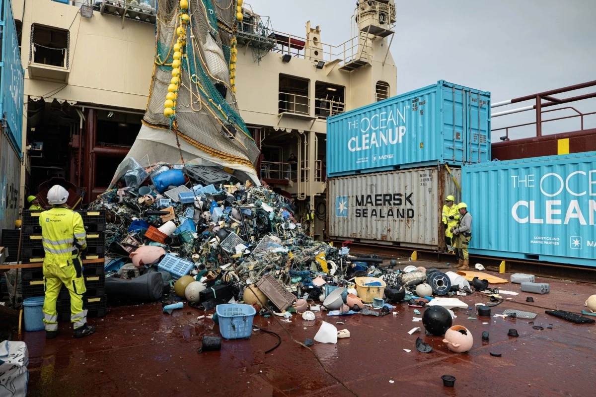 Fundacja Ocean Cleanup wyłowiła z Pacyfiku już 108 000 kilogramów odpadów