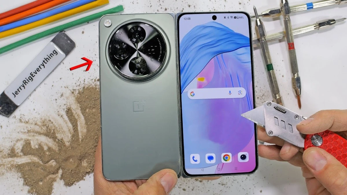 OnePlus Open zaskoczył w teście wytrzymałości. Jak to możliwe?