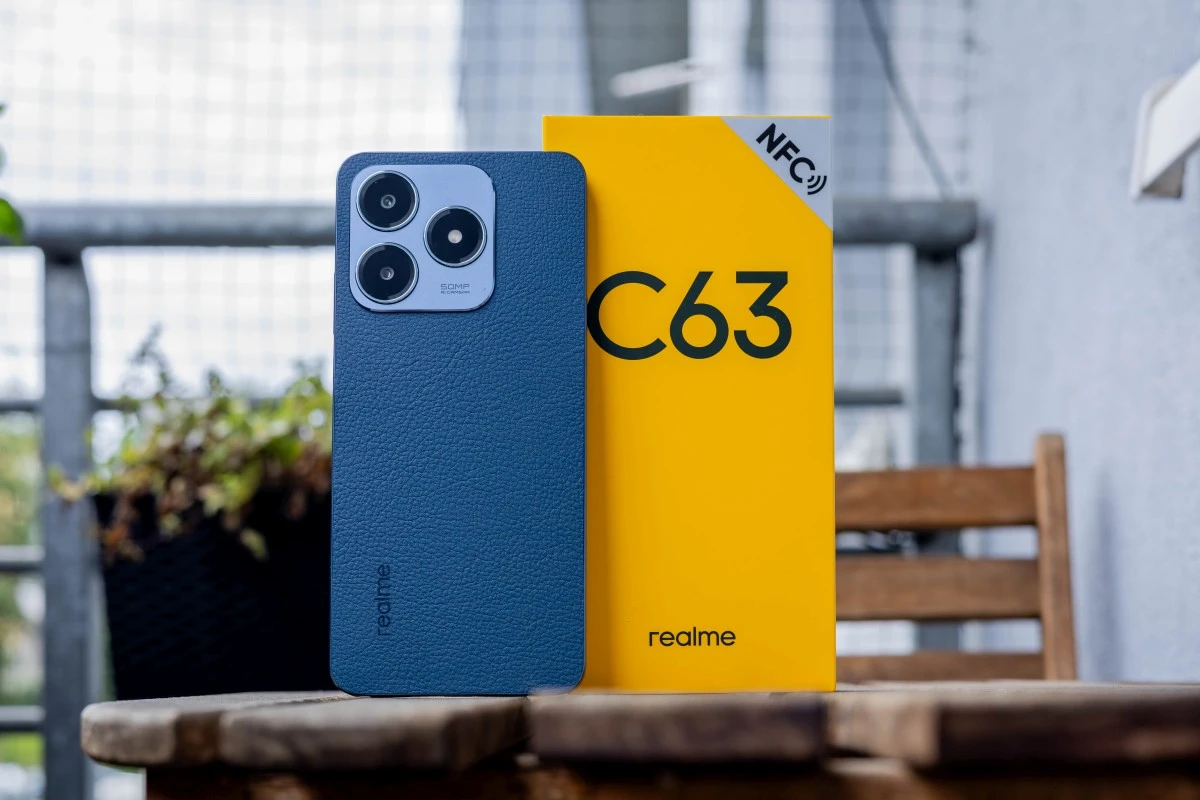 Realme C63