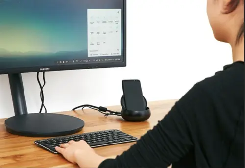 Samsung DeX, czyli zamień swojego smartfona w komputer