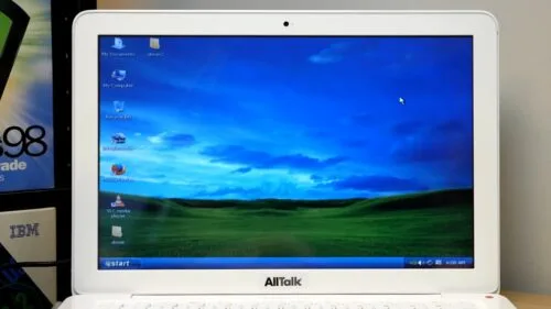 Windows XP został uruchomiony na dotykowym MacBooku – co?