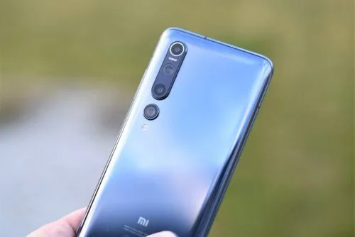 Xiaomi przygotowuje średniaka, który zaskoczy specyfikacją