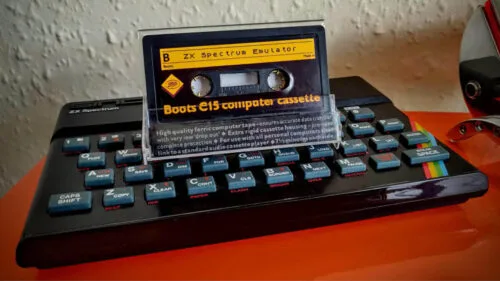 To wcale nie kaseta. Projekt świetnie wyglądającego emulatora ZX Spectrum